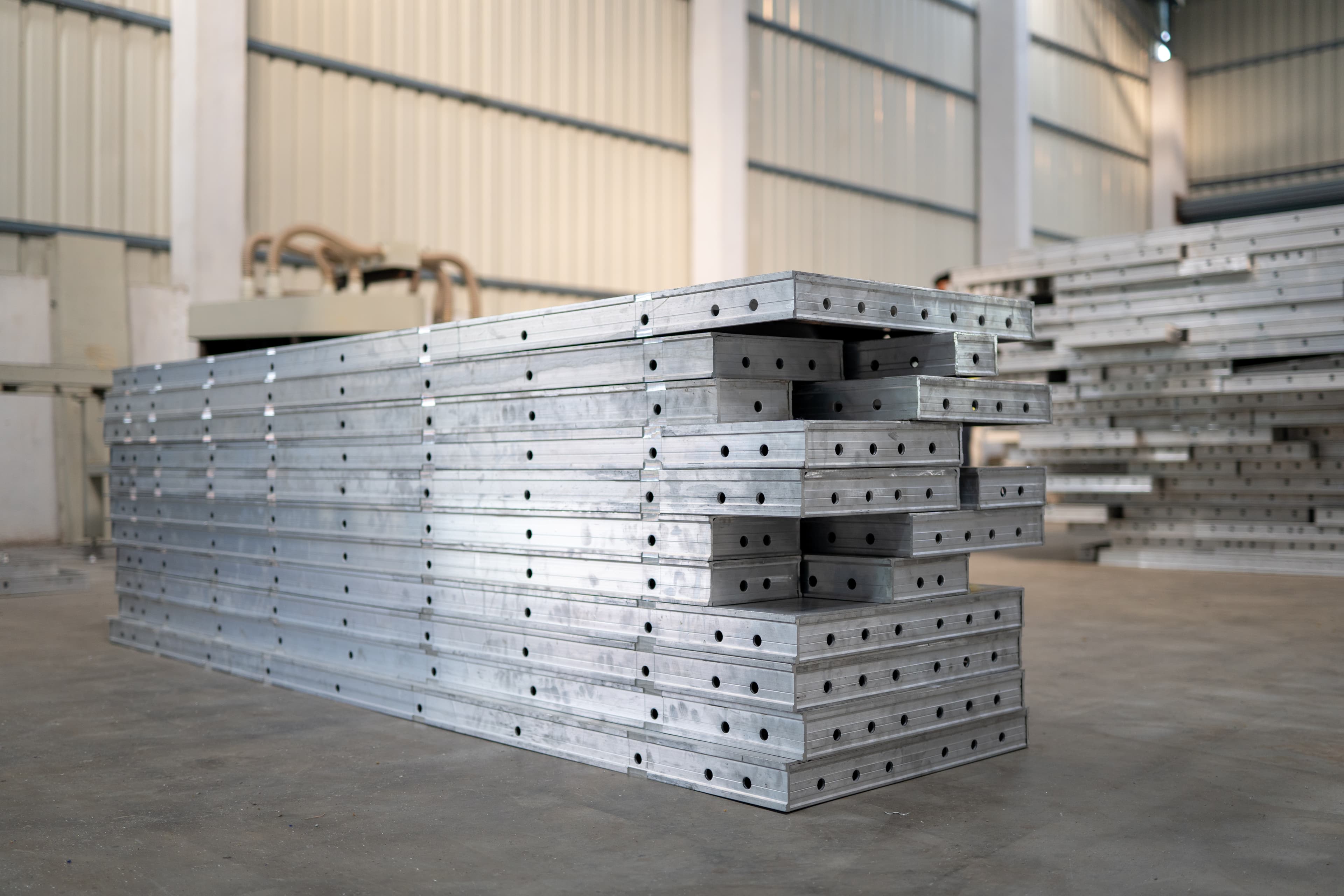 Aluminium formwork panels and construction materials