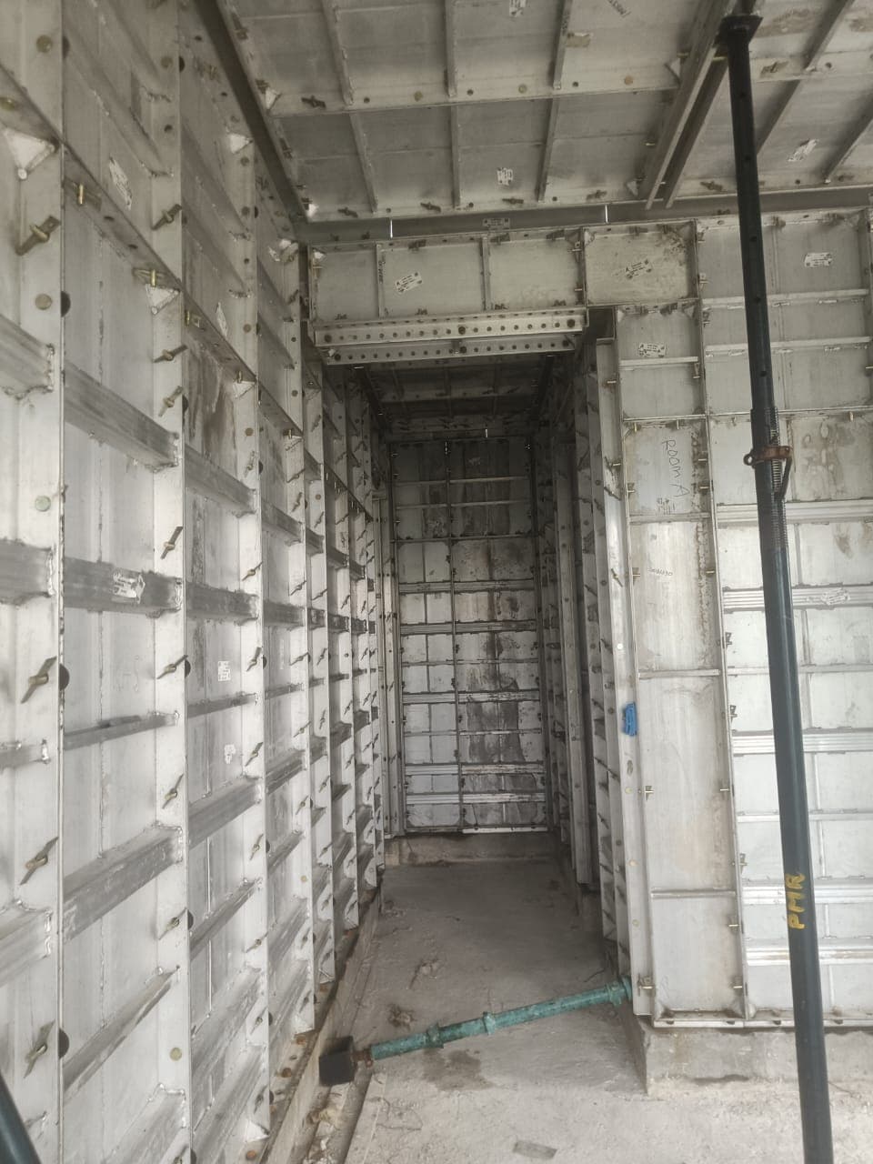 Aluminium formwork and Mivan shuttering project in Hyderabad, Telangana - Deepthi Nirmaan Projects Pvt Ltd