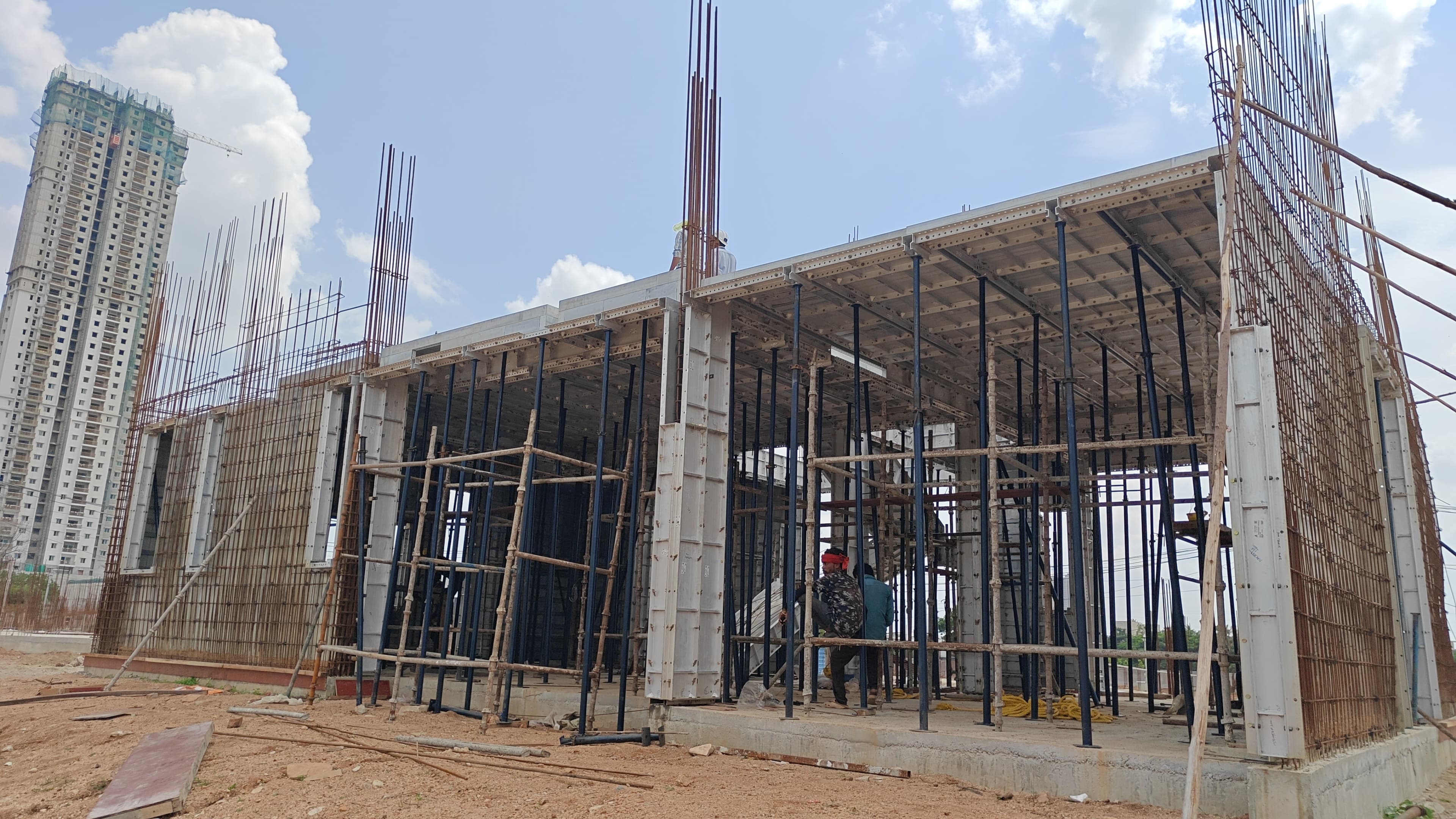 Aluminium formwork and Mivan shuttering project in Hyderabad, Telangana - Sharadchandrika Infra Projects