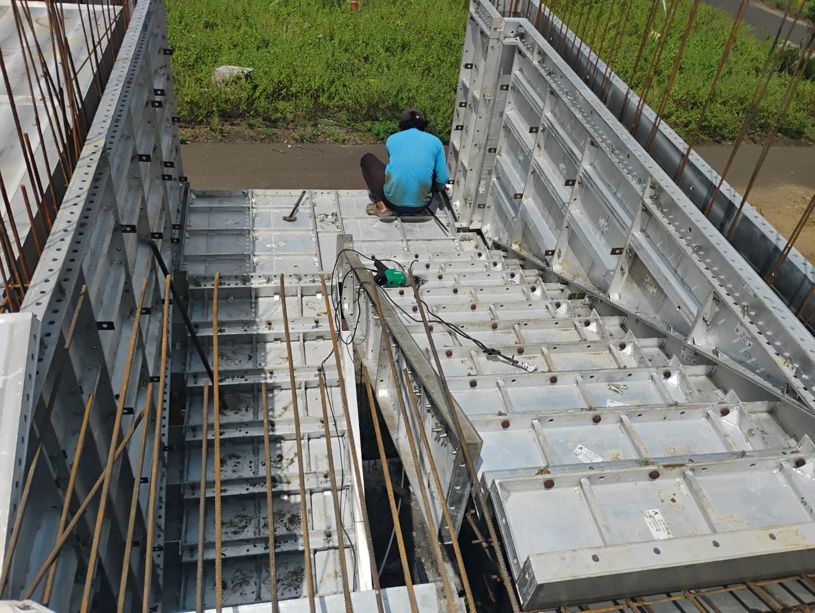 Installation and Training - Aluminium formwork and Mivan shuttering services in Hyderabad, Telangana